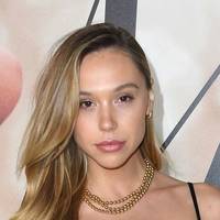 Alexis Ren Alaston