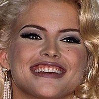 Anna Nicole Smith Alaston