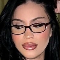 ashligenevieve Alaston