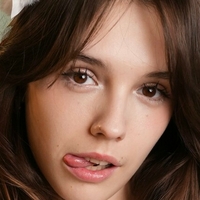 averymayy Alaston