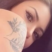 Barista Desiray Alaston