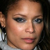 Blu Cantrell Alaston