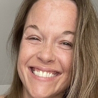 CaliMilf_Snacks Alaston