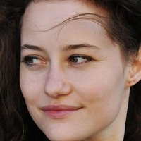 Dominique Devenport Alaston