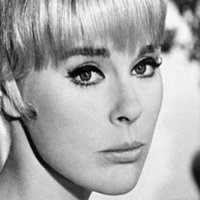 Elke Sommer Alaston