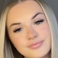 Hollyxfoster Alaston