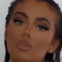 Khloe Hollyoake Alaston