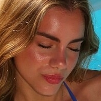 _.lara.sofia Alaston