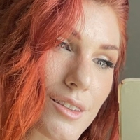 laraloxley Alaston
