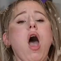 official_haylee Alaston