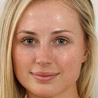 Peachyblonde Alaston