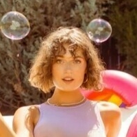 Thelaceyclaire Alaston