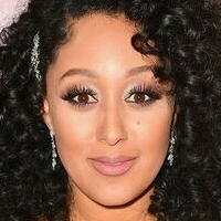 Tia & Tamera Mowry Alaston