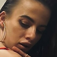 Veroniqqueen Alaston