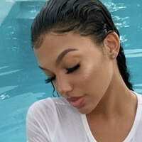 xttiona Alaston